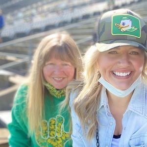 Meet your Posher, Pamela